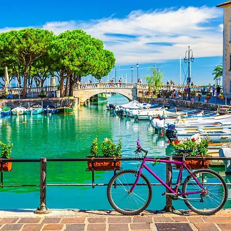 -centrale- Terrazza Sul Lago, La Brezza Del Garda 데센자노델가르다